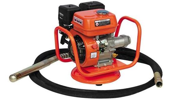 Sewa vibrator beton untuk pemadatan cor readymix di lapangan