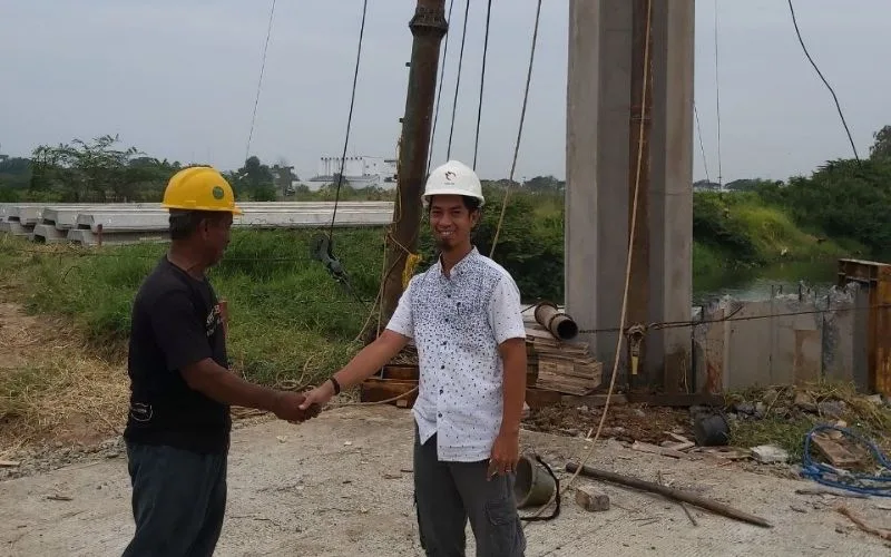 Proyek tiang pancang beton